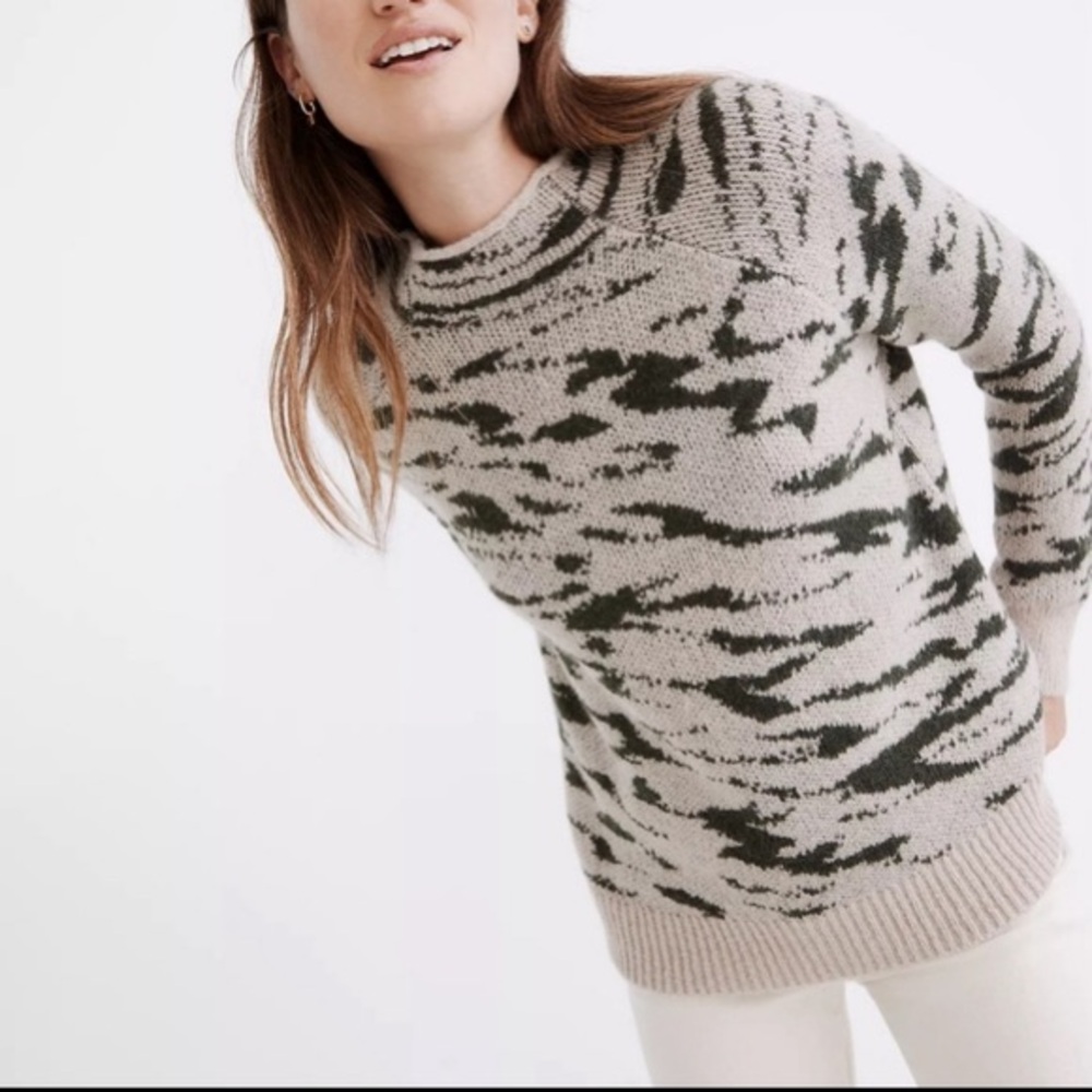 Madewell Gray and Green Crewneck Sweater